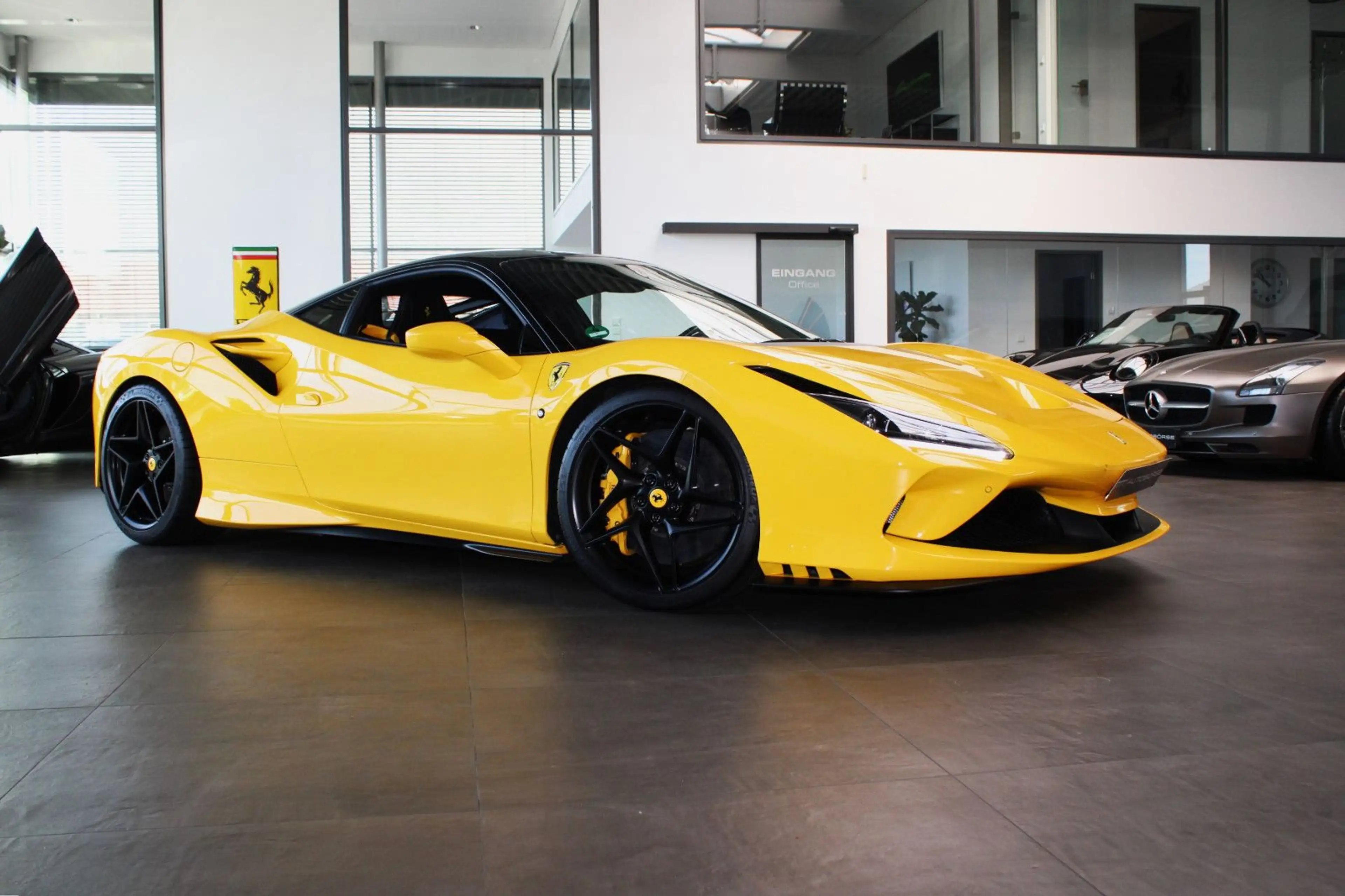 Ferrari F8 Tributo COUPE CARBON/RACING-SEATS/LIFT/JBL — photo 14