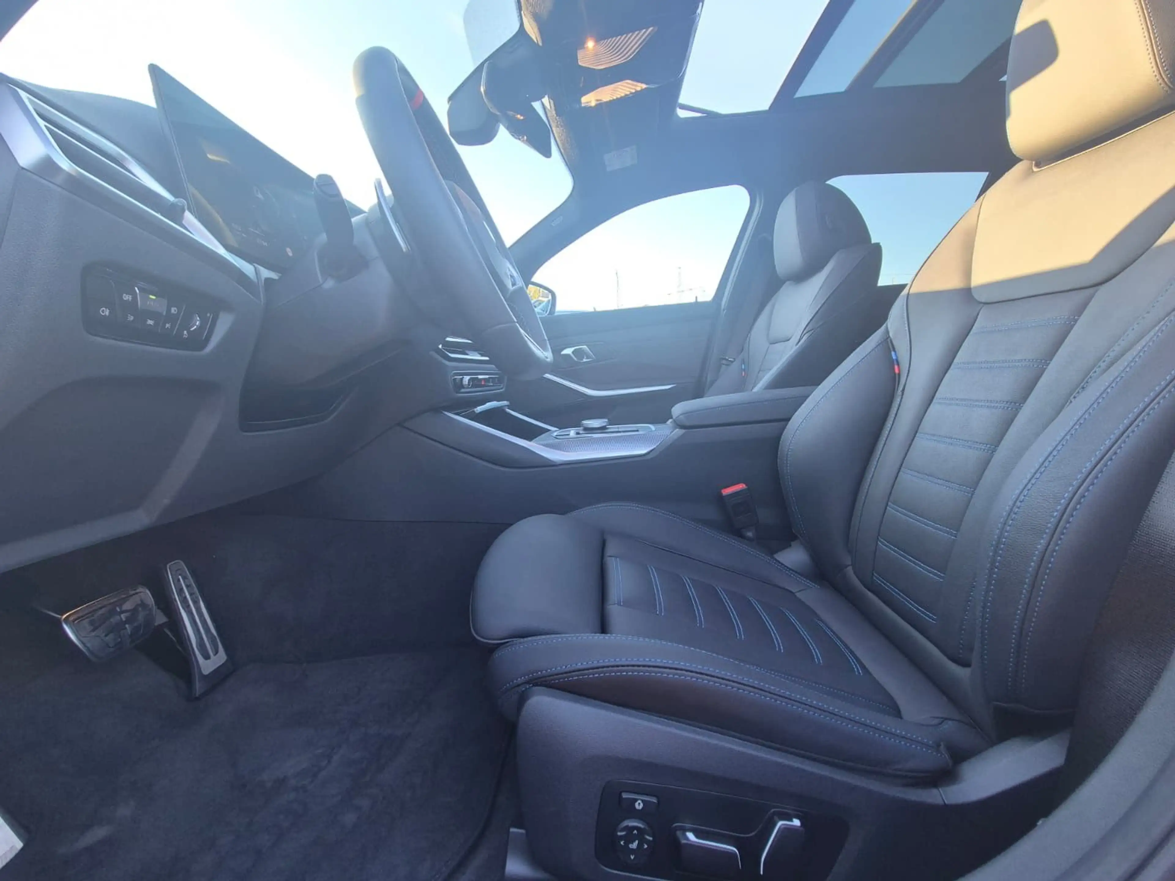 BMW M3 xD Pano*Innov.*Comfort*AHK*HK*ACC*Memory — photo 12