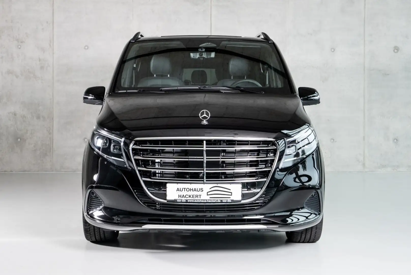 Mercedes-Benz V 300 4M AMG EXCLUSIVE FACE EXTRALANG VIP SEATS Schwarz - 2