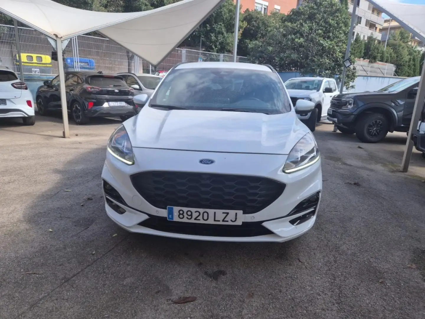 Ford Kuga ST-Line 2.5 Duratec FHEV 140kW Auto 190CV Blanco - 2