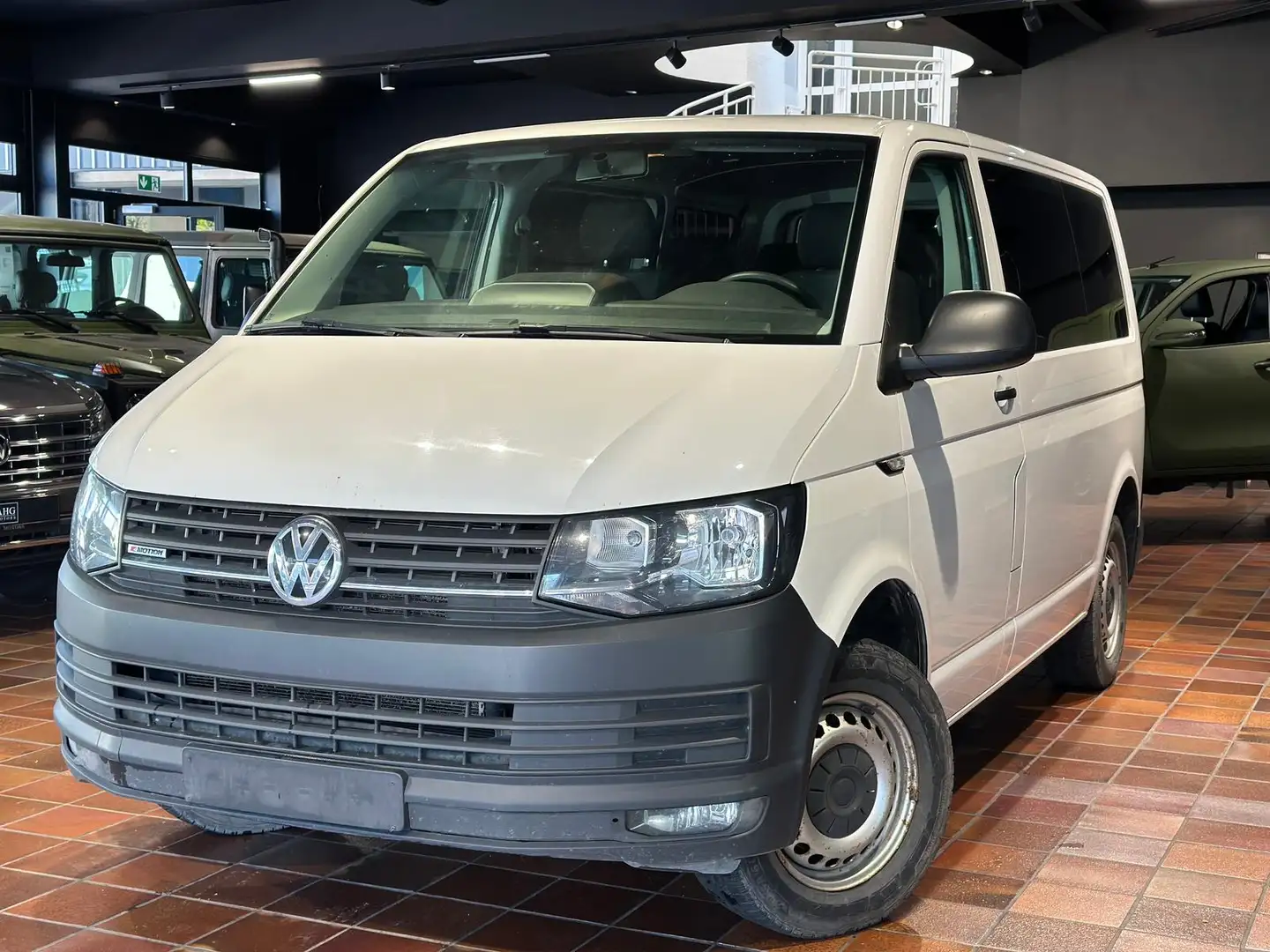 Volkswagen T6 Kombi T6 4MOTION KURZ 8-SITZE SPERRE AC TEMPOMAT AHK 1.H Blanco - 1