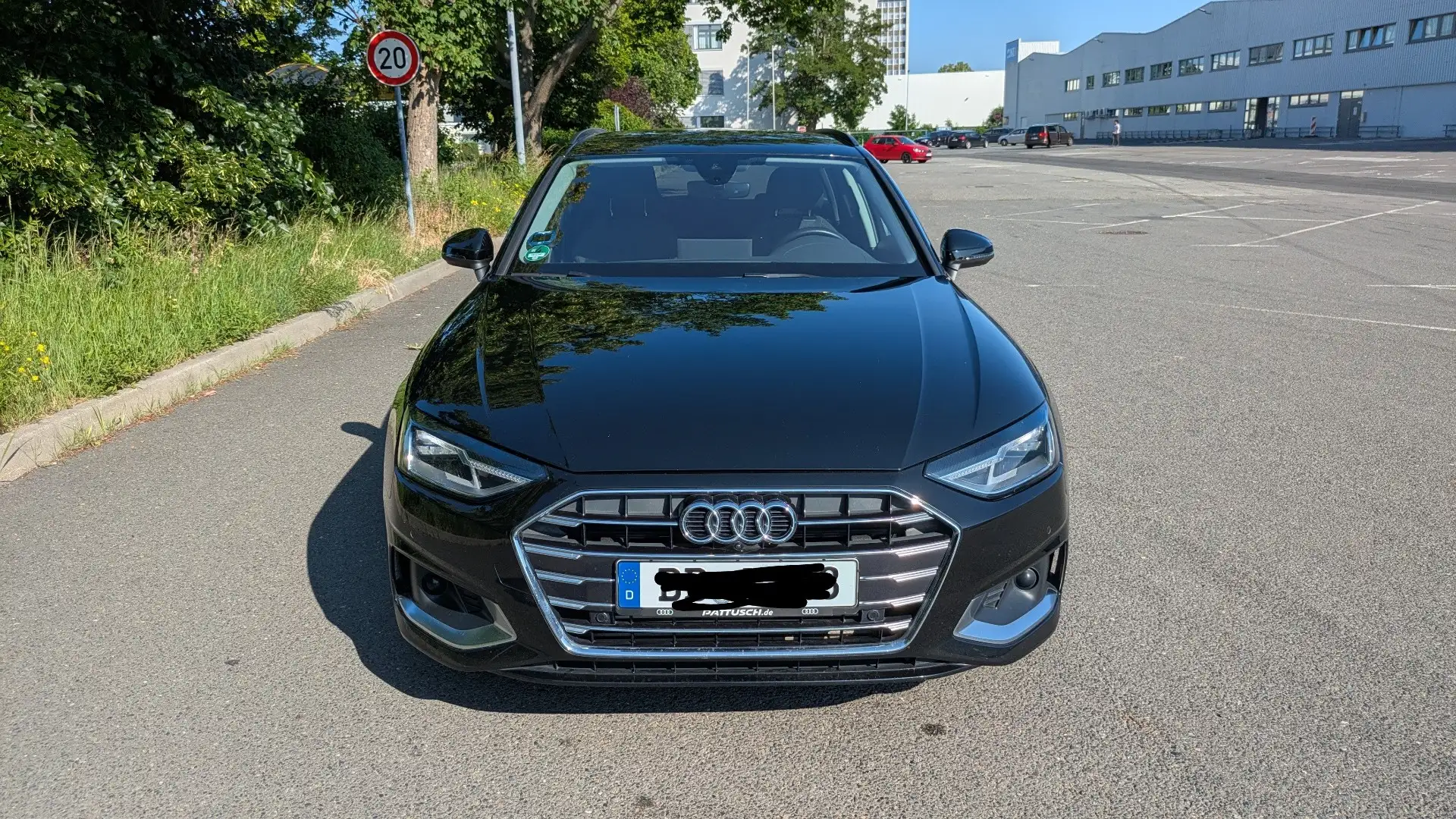 Audi A4 40 TFSI advanced Schwarz - 2