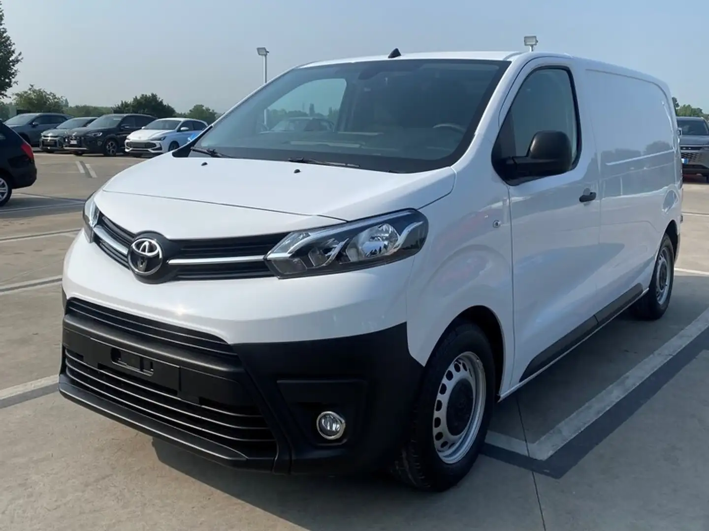 Toyota proace 1.5d 120cv S&S 10q 4p Medium Comfort Bianco - 1