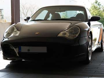 911 Carrera 4S