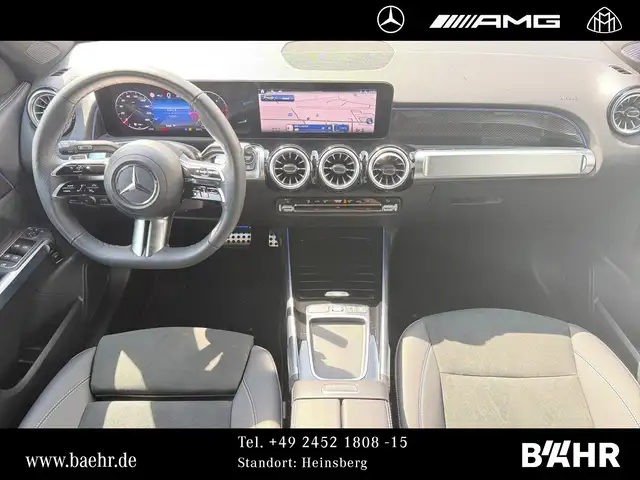 Mercedes-Benz GLB view 4