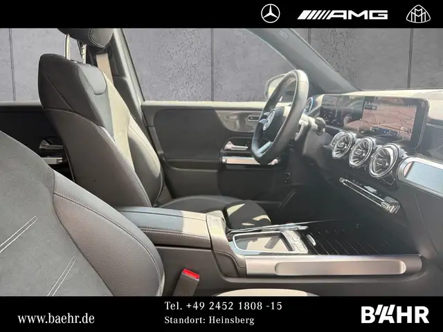 Mercedes-Benz GLB view 5