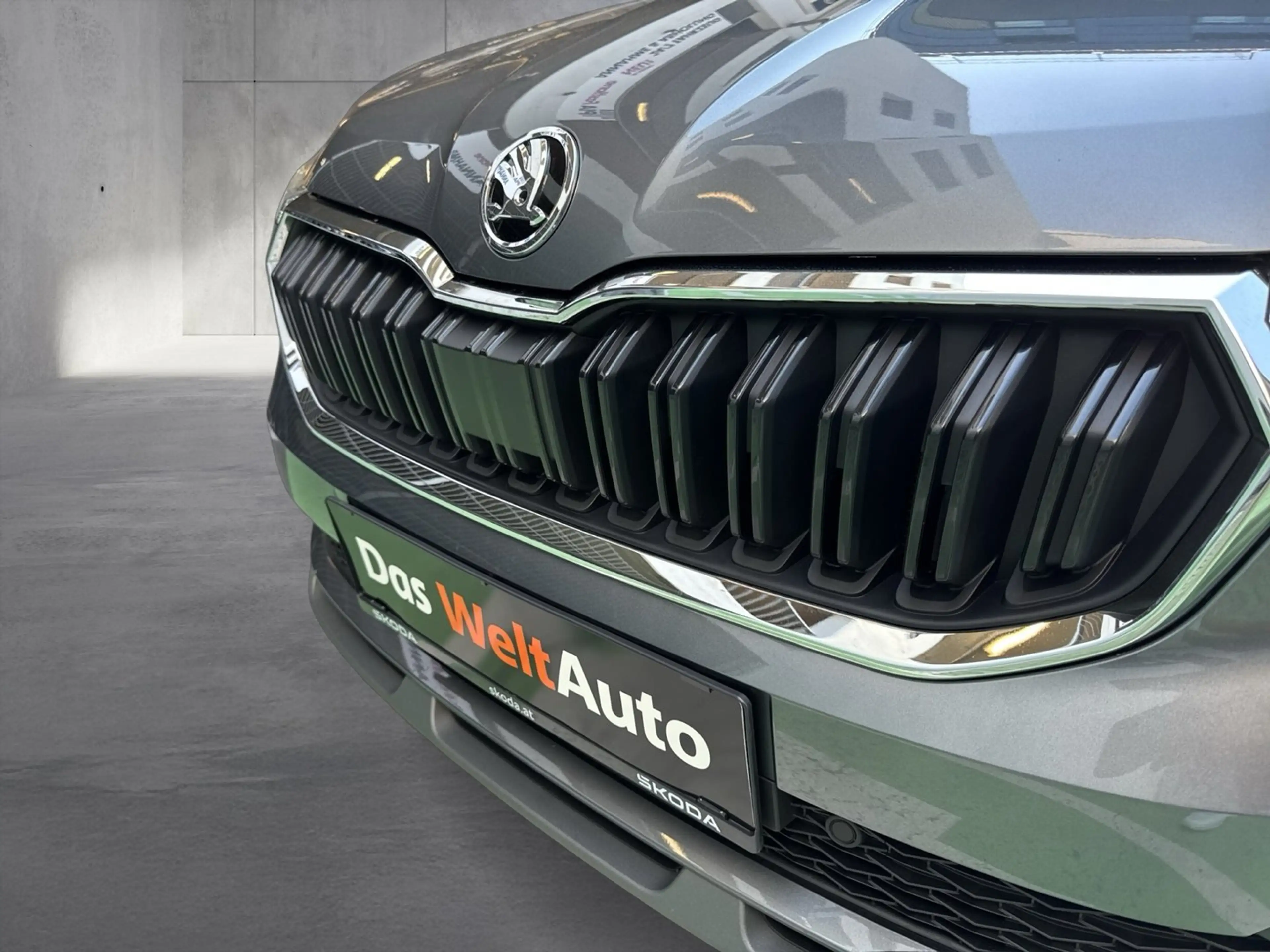 Skoda Kamiq Selection TSI DSG — photo 3