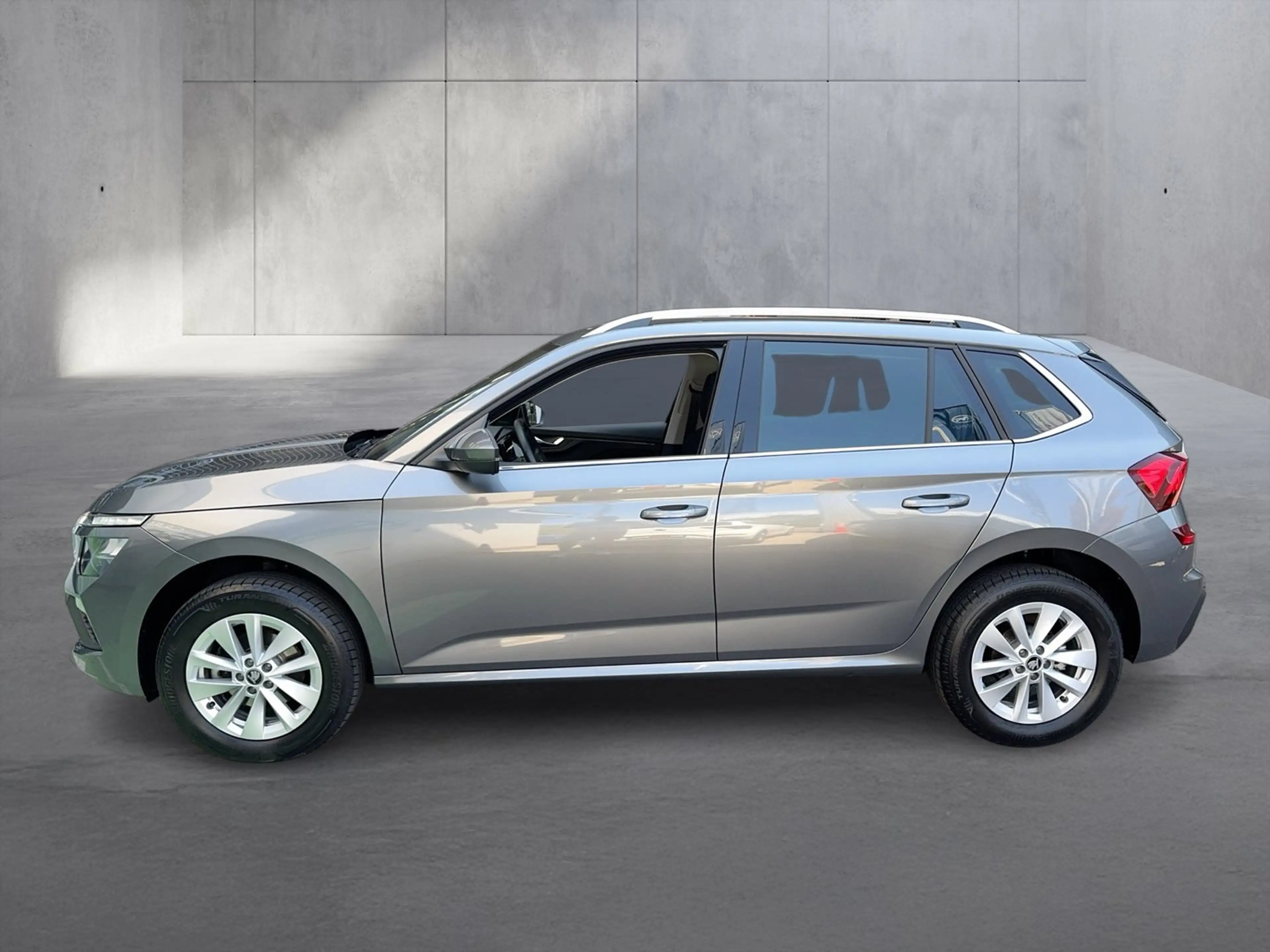 Skoda Kamiq Selection TSI DSG — photo 6