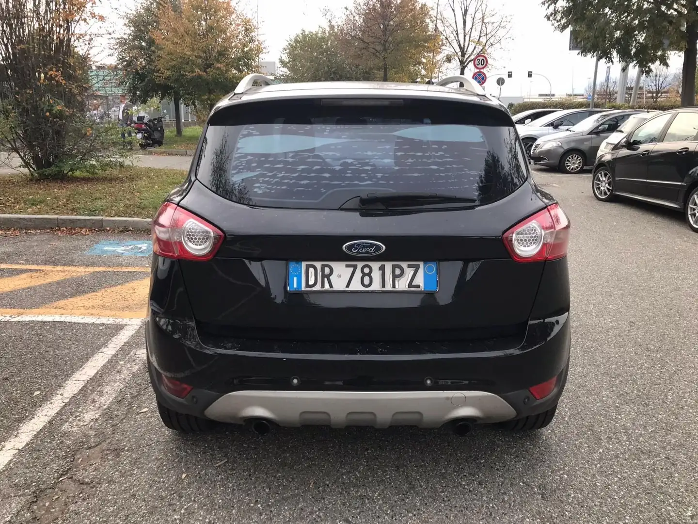 Ford Kuga 2.0 tdci Individual 4wd 136cv dpf - 1