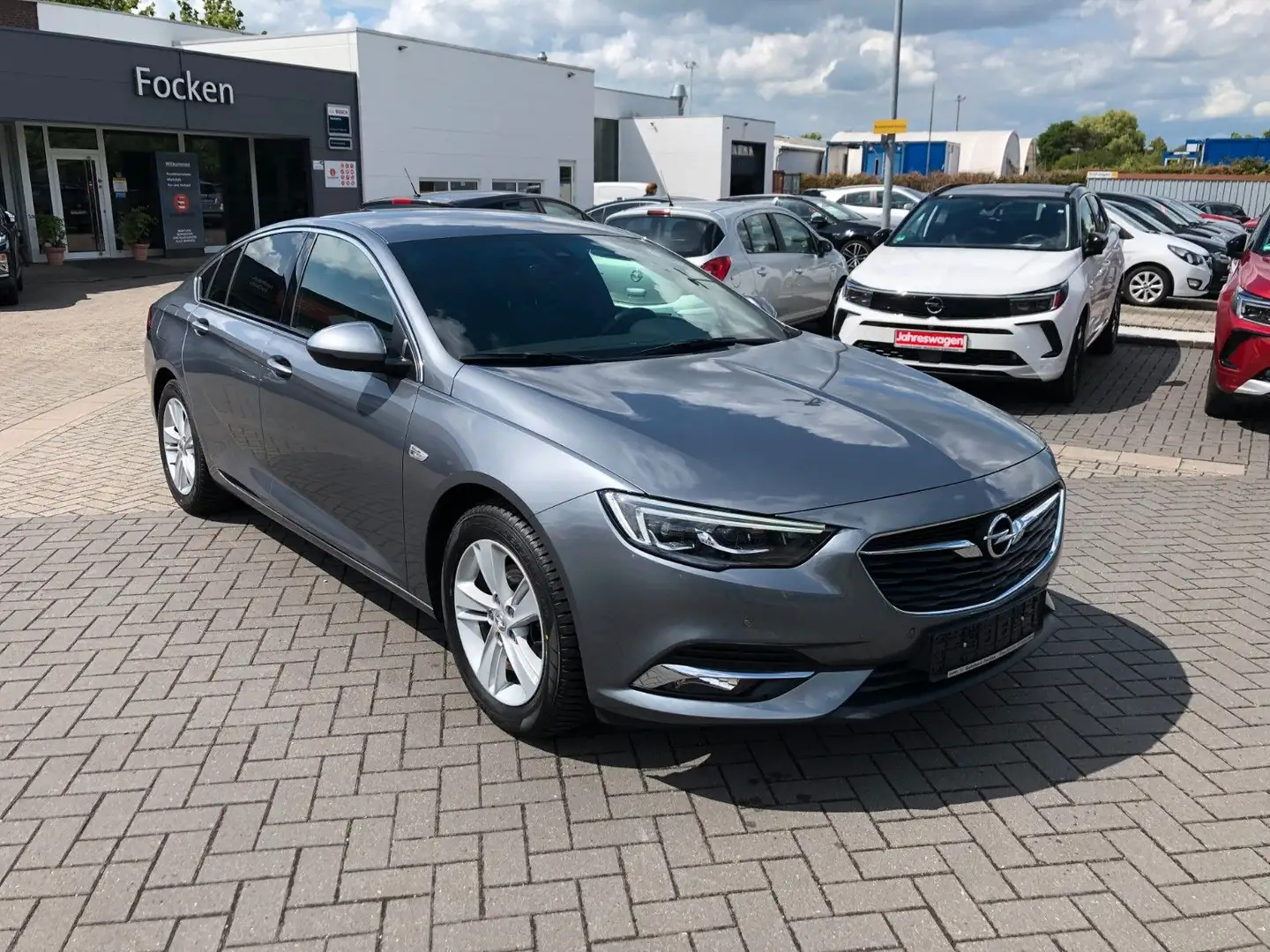 Opel Insignia B Grand Sport Innovation Gris - 1