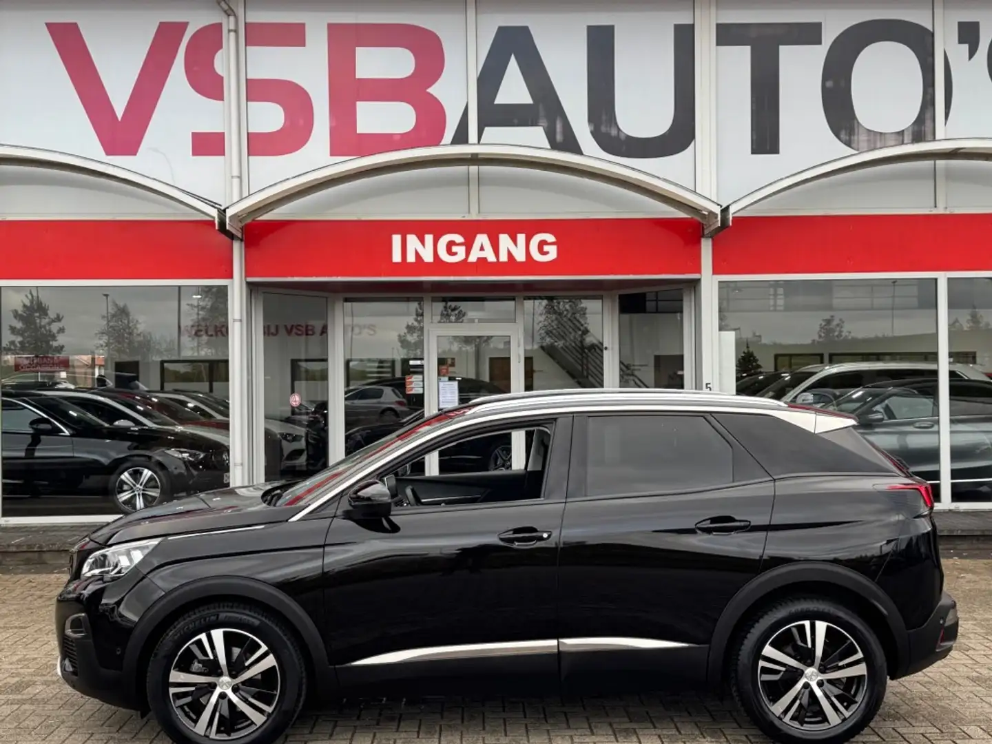 Peugeot 3008 1.2 TURBO AUT. 130PK ALLURE NAVI CAMERA CARPLAY AI Noir - 2