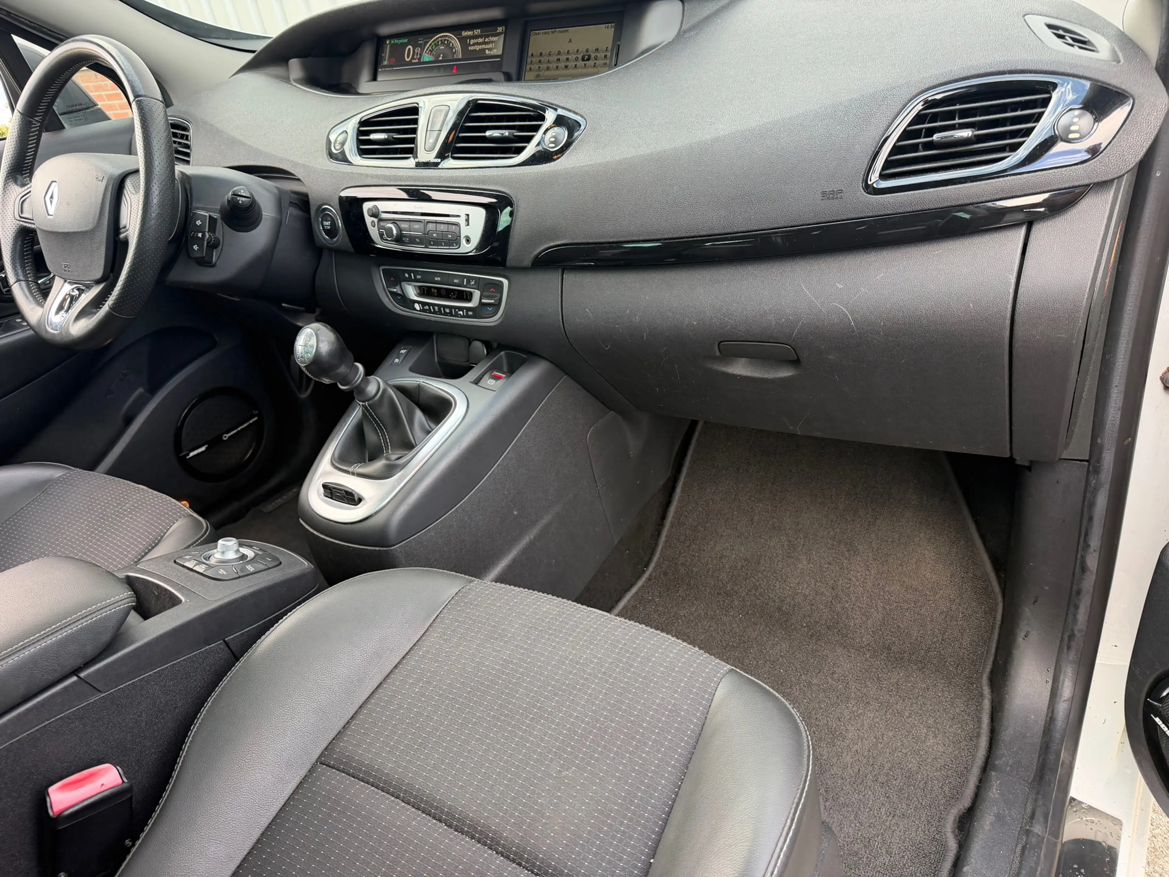 Renault Grand Scenic 1.2 TCe Bose - Blanc Glacier - Panorama/schuifdak — photo 15