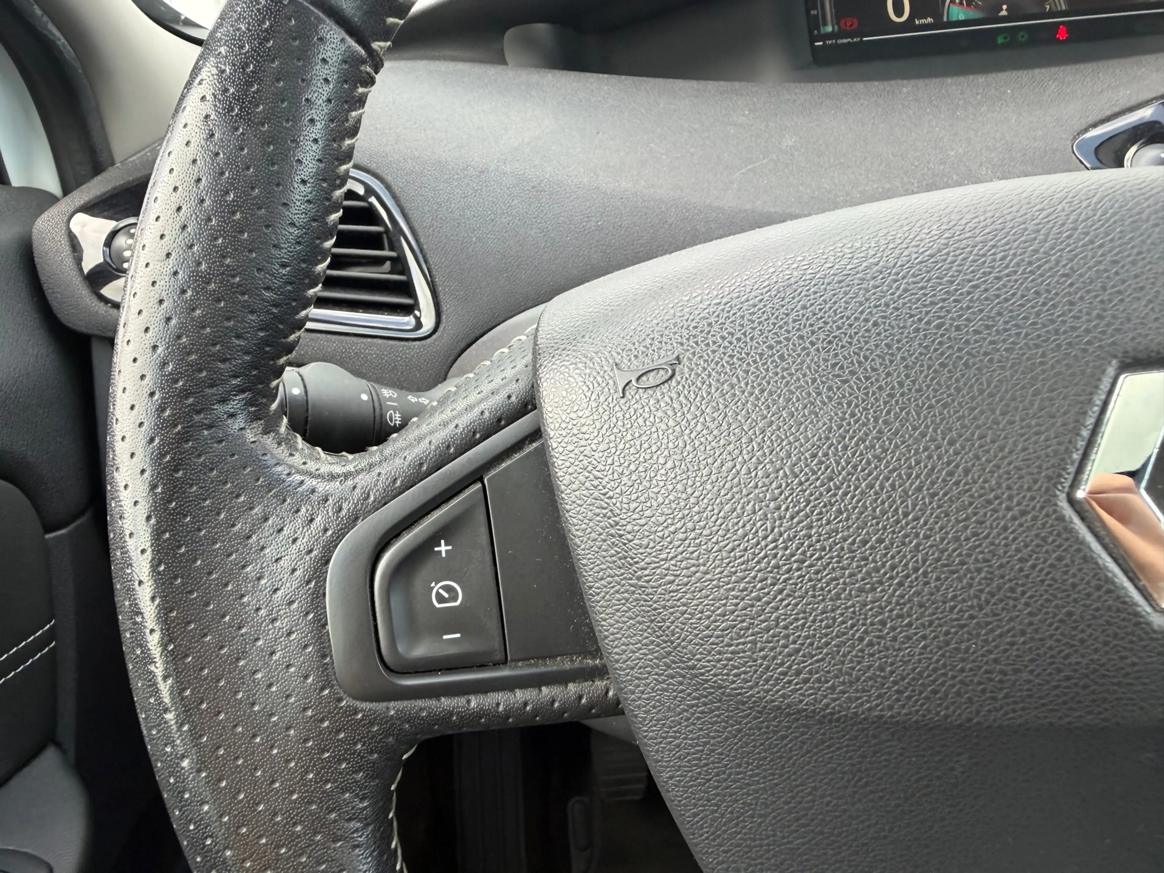 Renault Grand Scenic 1.2 TCe Bose - Blanc Glacier - Panorama/schuifdak — photo 9