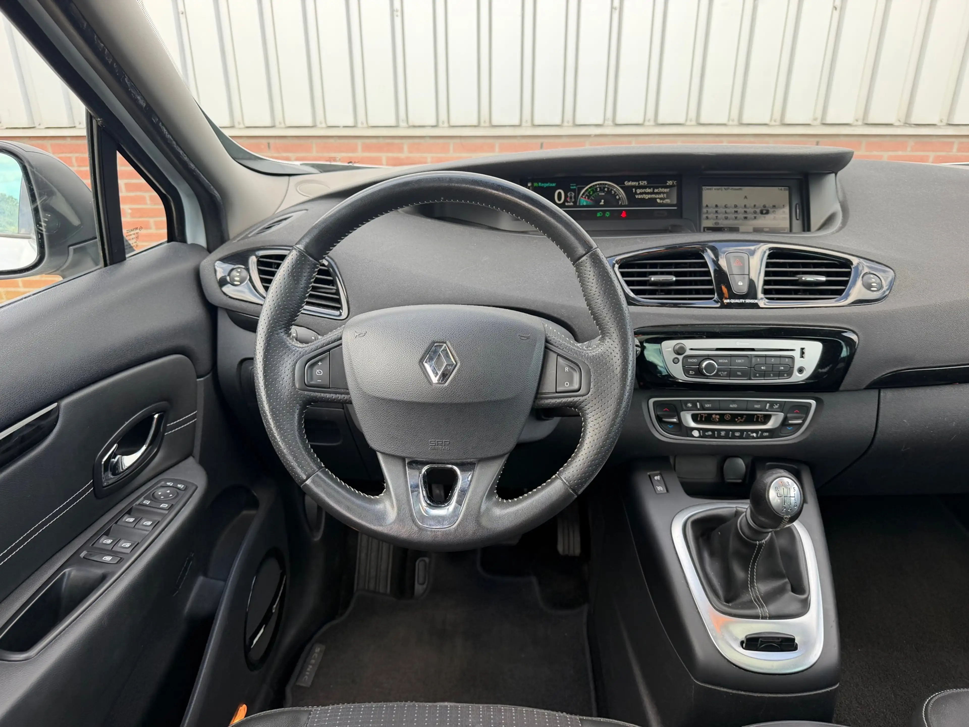 Renault Grand Scenic 1.2 TCe Bose - Blanc Glacier - Panorama/schuifdak — photo 19