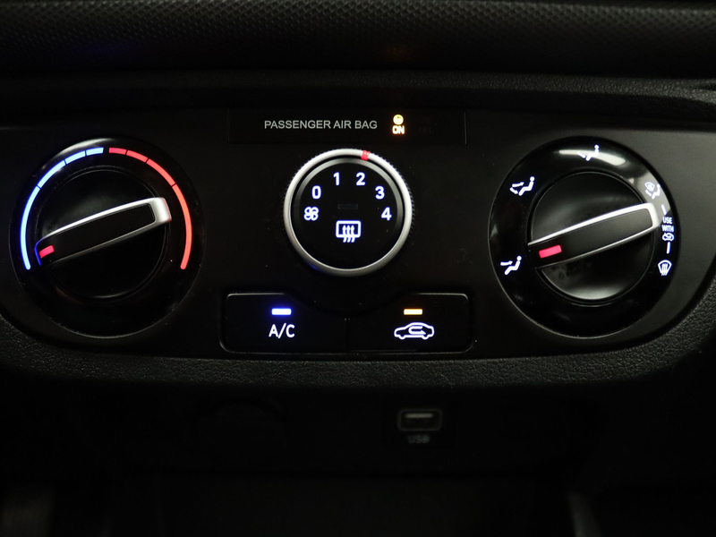 Hyundai i10 67pk Comfort Apple Carplay/Android Auto | Airco — photo 7