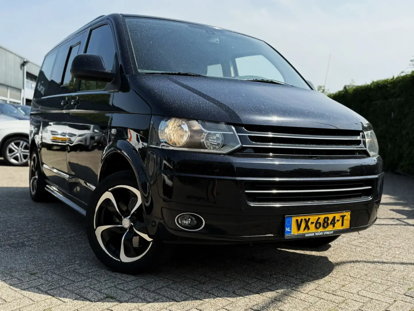 Volkswagen T5 Transporter 2.0 TDI DC BUDGETLINE NAVI/LEER/CRUISE/2X SCHUIFDE Zwart - 2