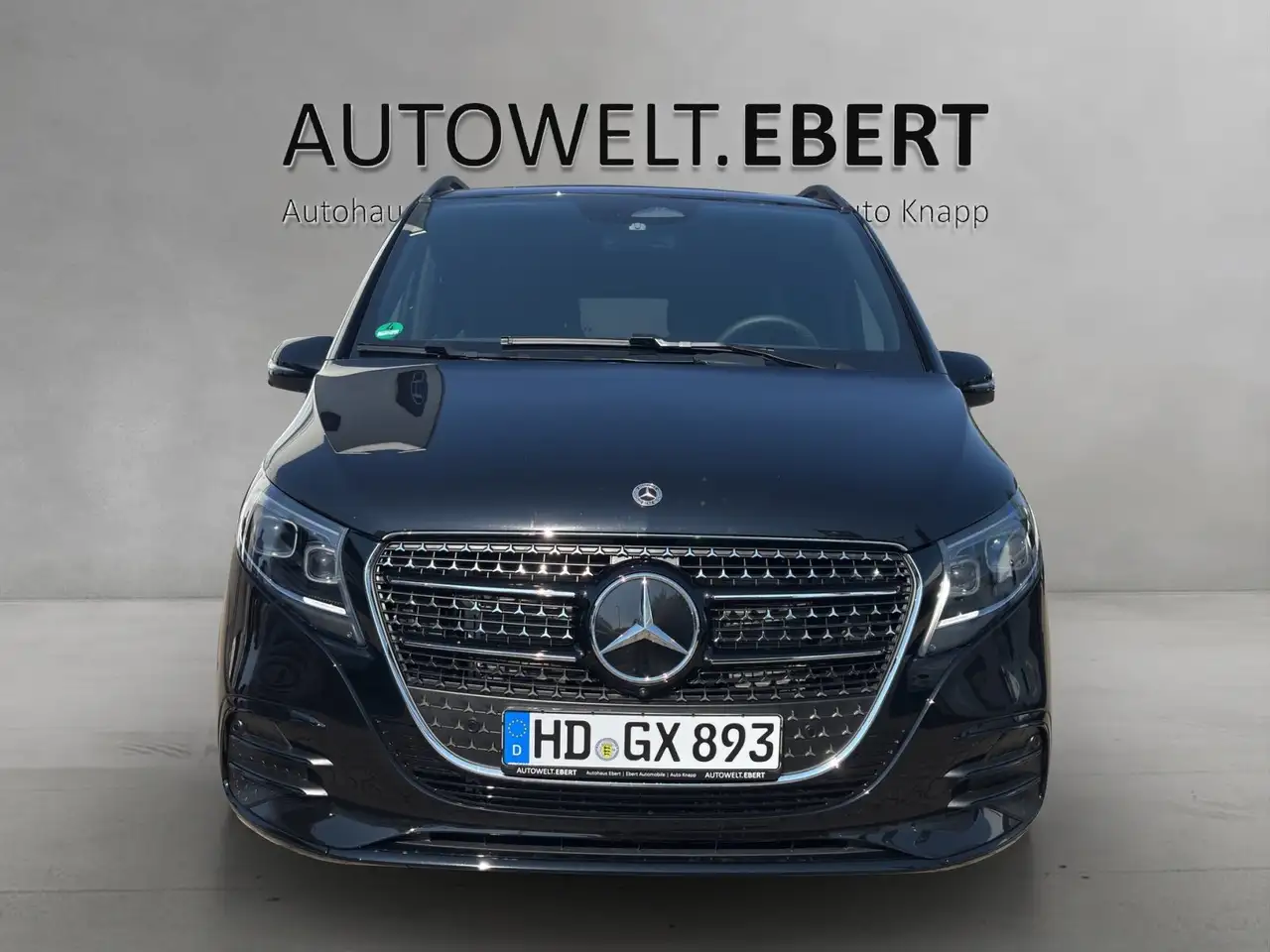 Mercedes-Benz Model not specified 2026