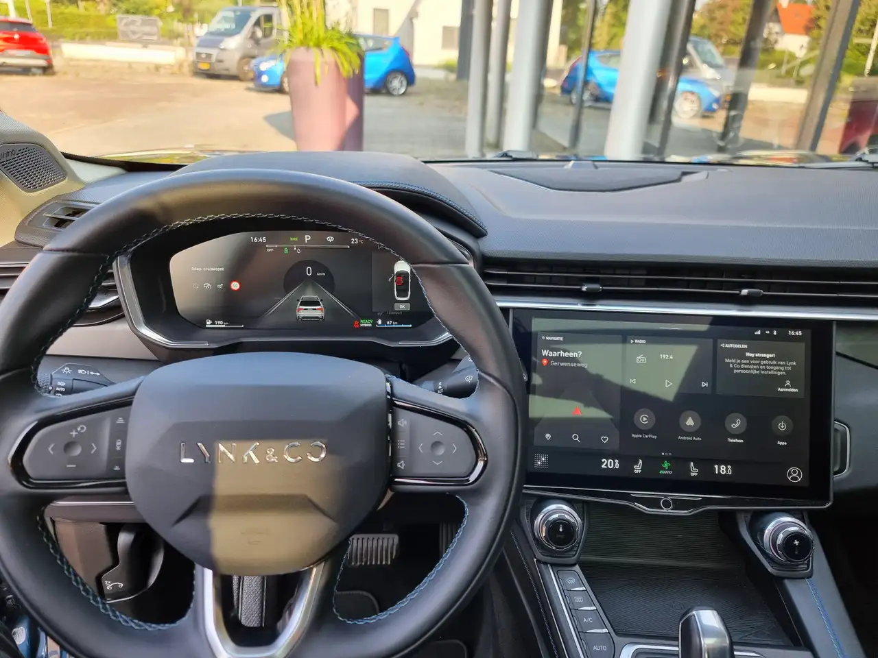 Lynk & Co 01 1.5 Plug-in Hybrid | 75km Electr.bereik | 360 came 11