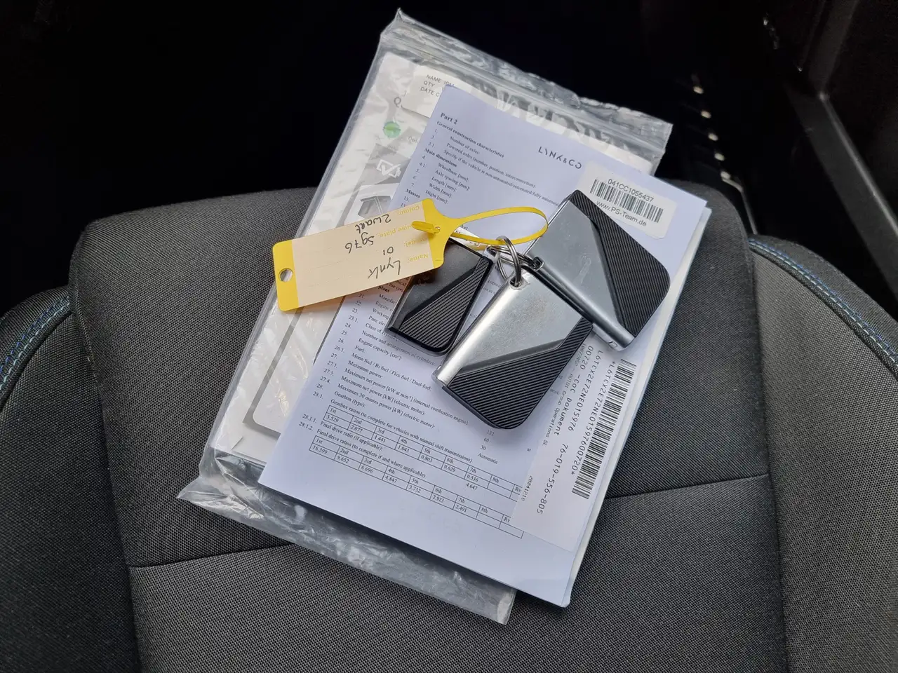 Lynk & Co 01 1.5 Plug-in Hybrid | 75km Electr.bereik | 360 came 37