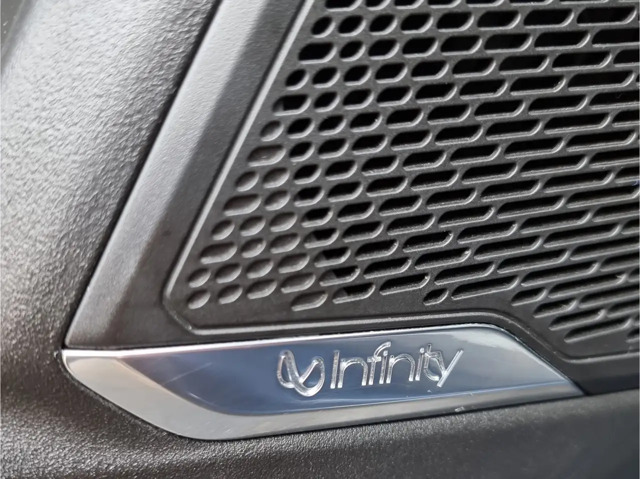 Lynk & Co 01 1.5 Plug-in Hybrid | 75km Electr.bereik | 360 came 29