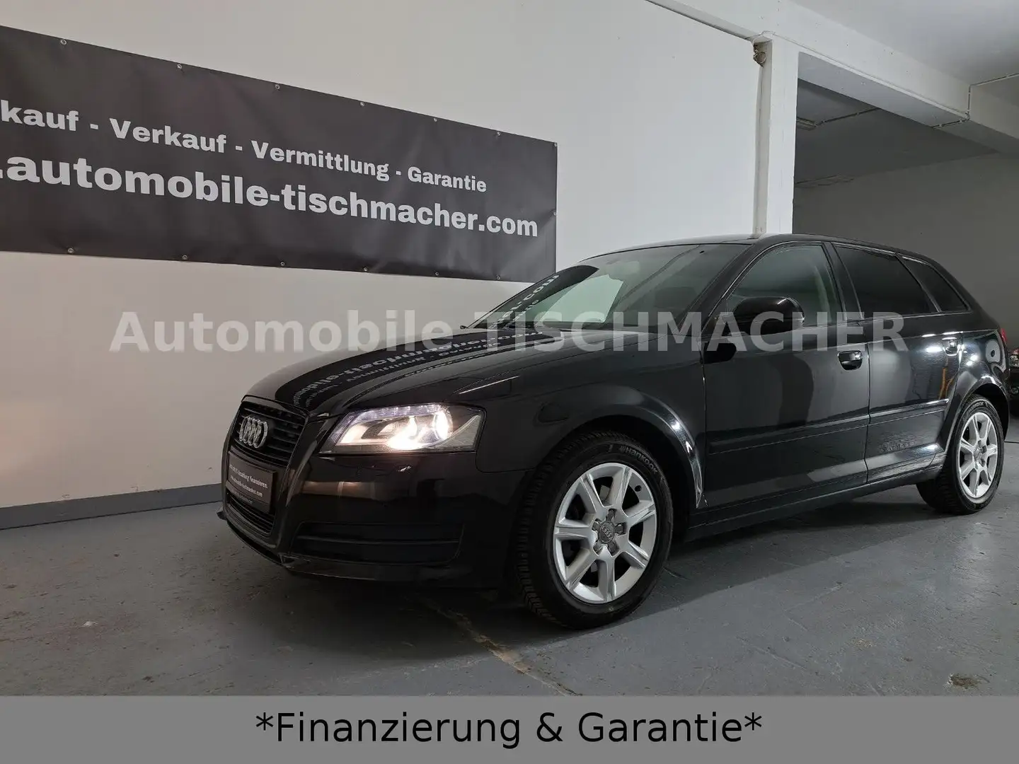 Audi A3 Sportback 2.0 TDI| Xenon| S-Tronic| Parkhilfe Schwarz - 2