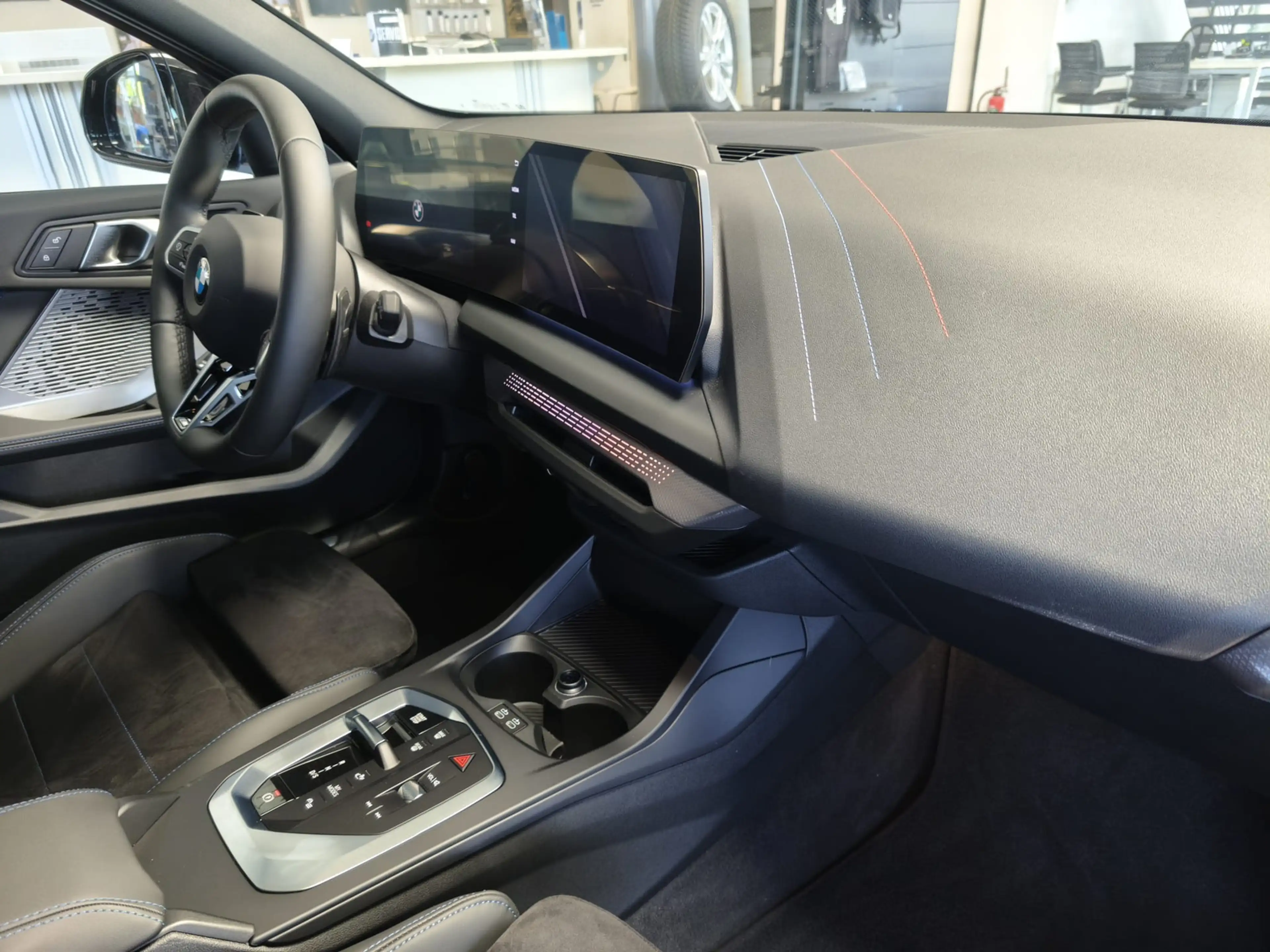 BMW 120 i M Sport Dr.As+/19"/ACC/PANO — photo 10