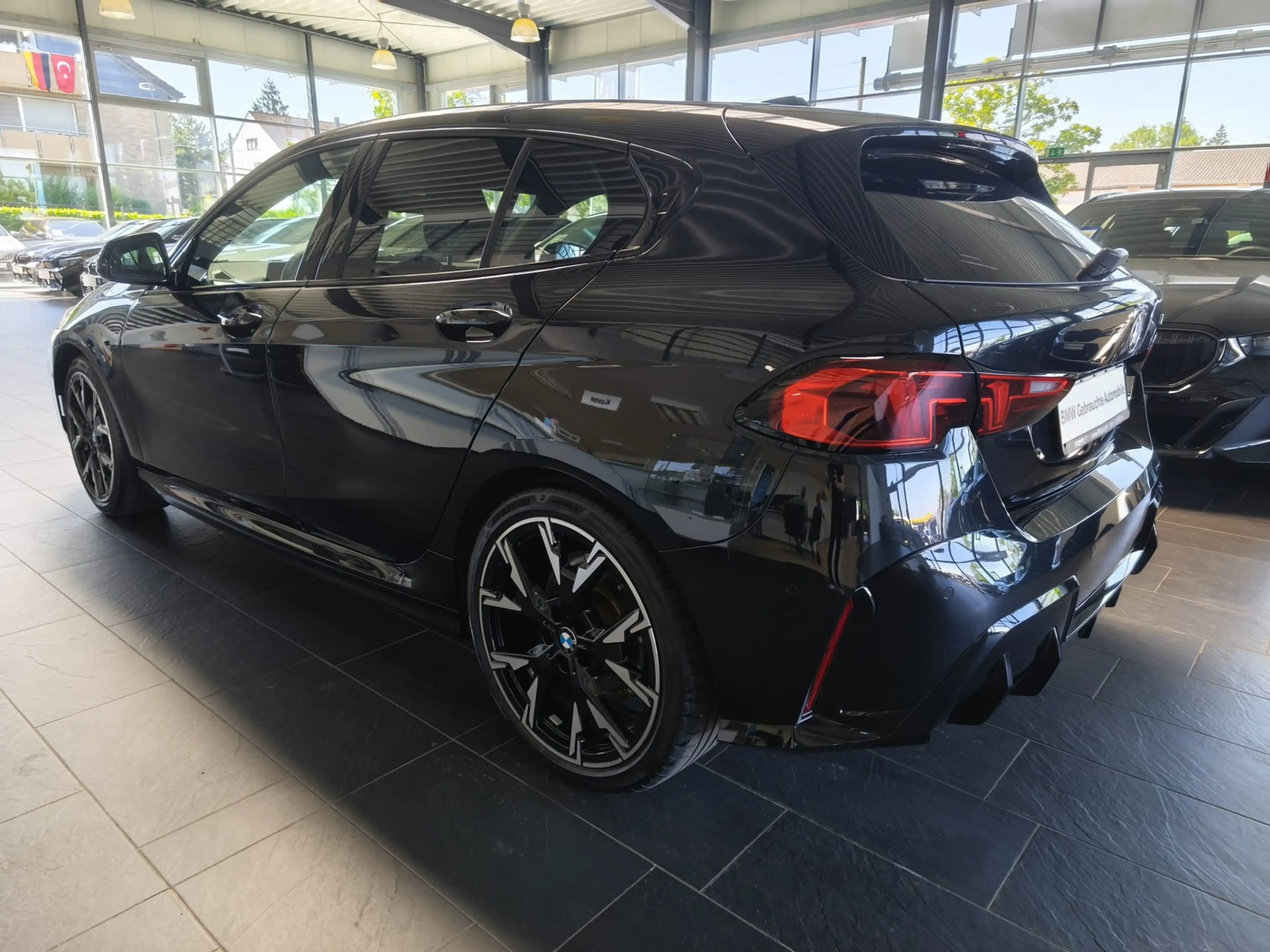 BMW 120 i M Sport Dr.As+/19"/ACC/PANO — photo 4