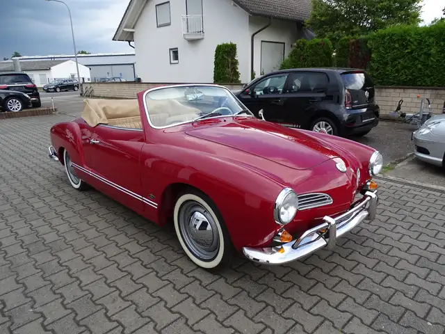 Volkswagen Karmann Ghia Cabrio vollständig restauriert