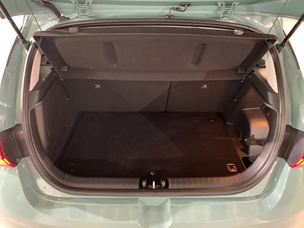 Hyundai i20 1.0 T-GDI Trend Mild-Hybrid AHK 1Hd 12