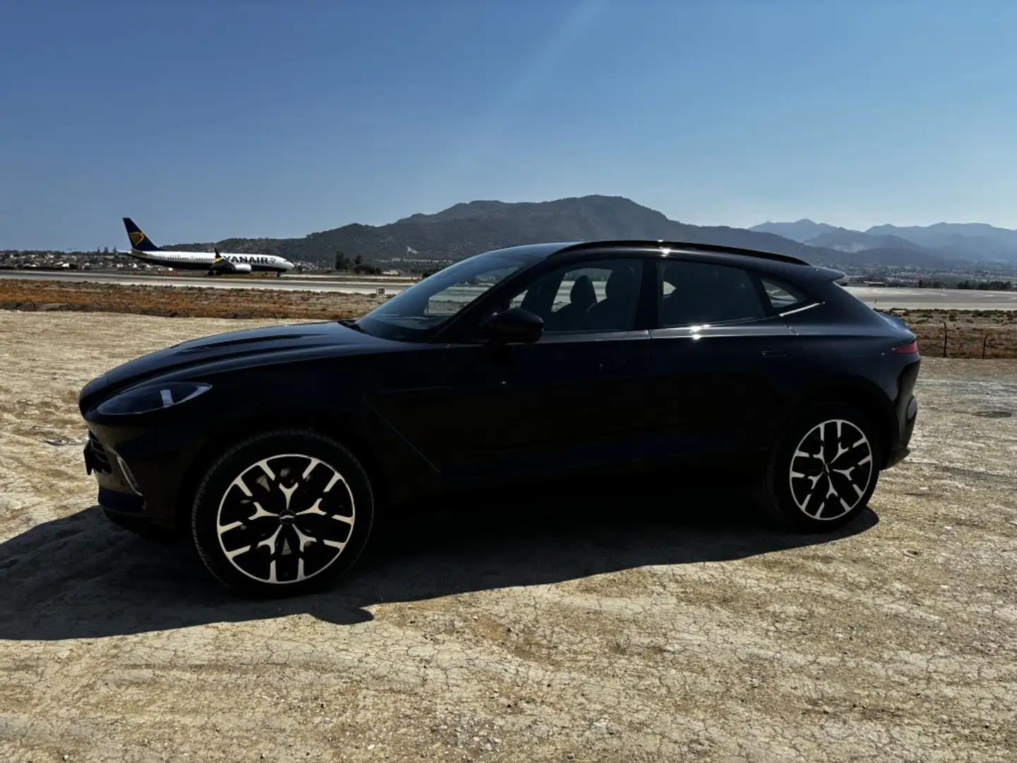 Aston Martin DBX 4.0 AWD Aut. Negro - 2