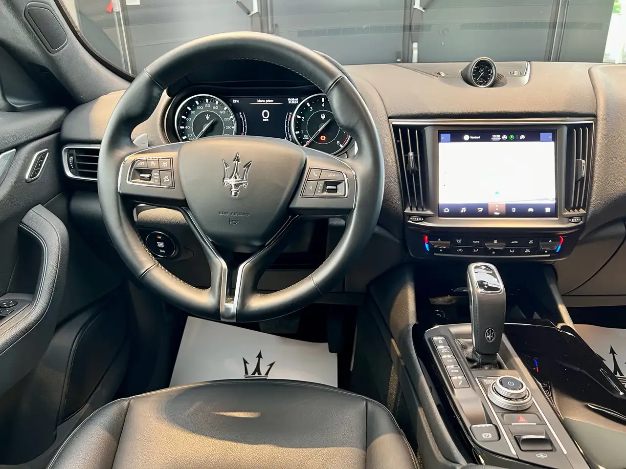 Maserati Levante 2022 — фото 14