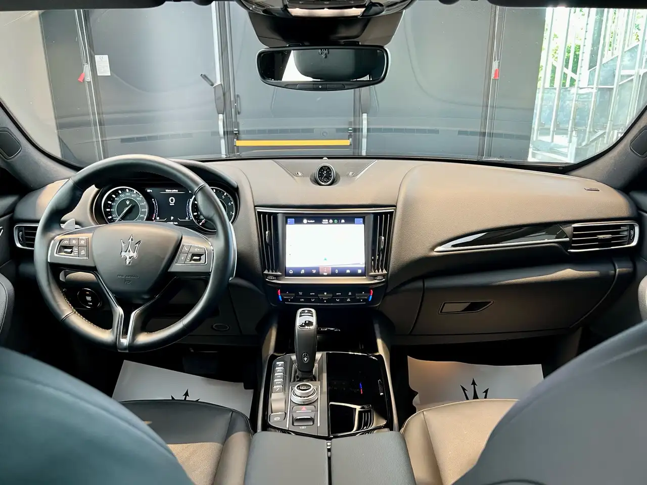 Maserati Levante 2022 — фото 15