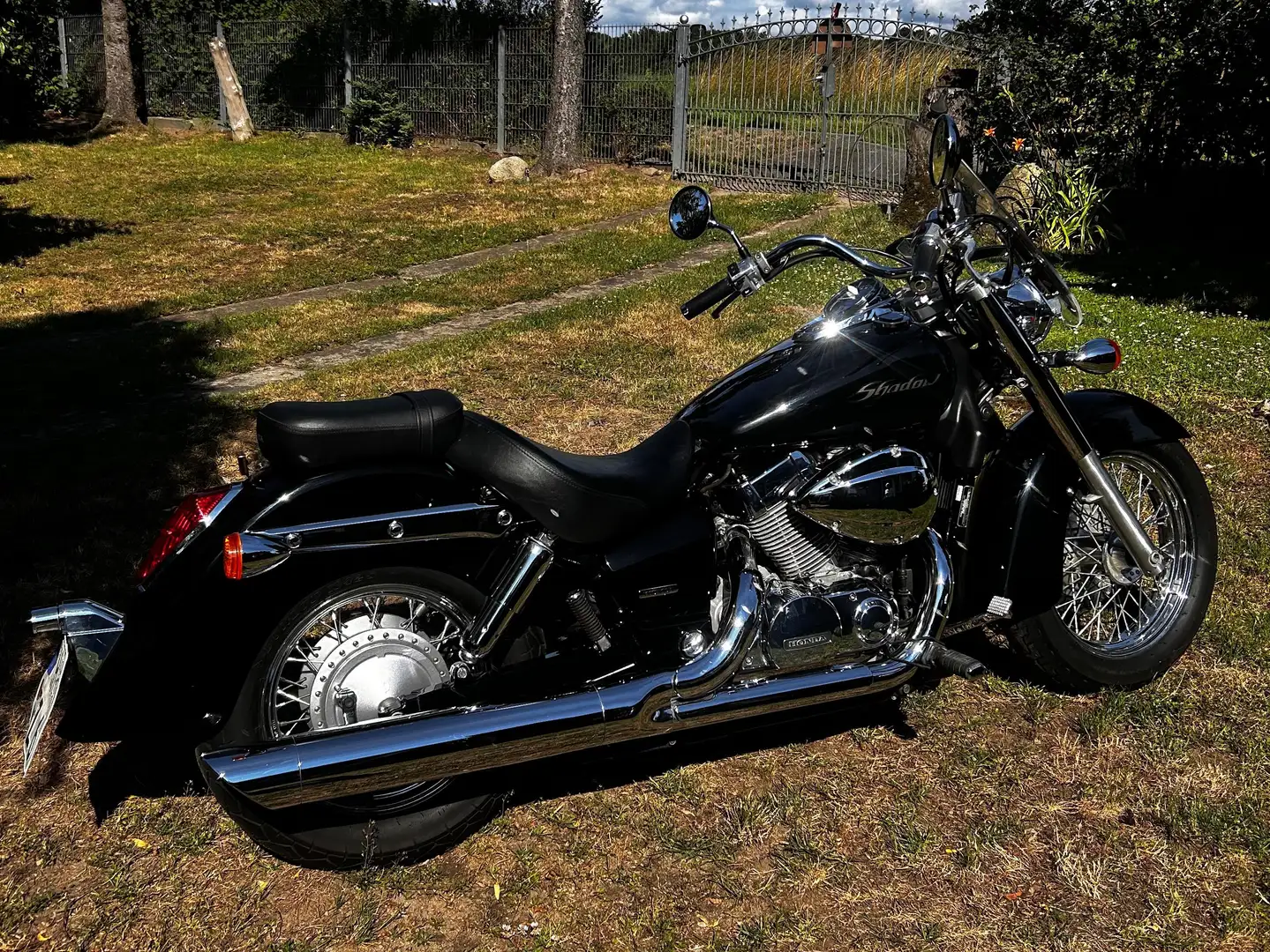 Honda Shadow 750 Negru - 1