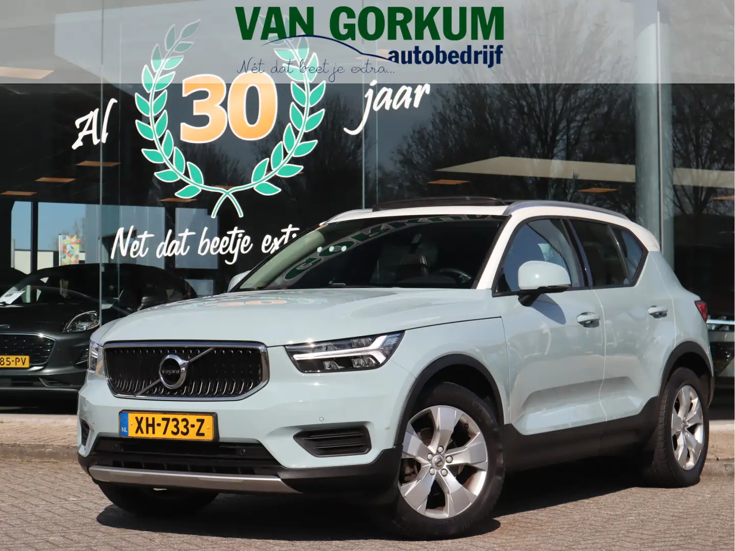 Volvo XC40 1.5 T3 Momentum / Panoramadak Bleu - 1