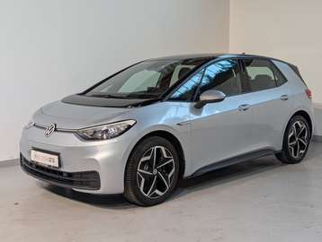 Pure Perfor. 110 kW AID*LANE*FRONT*PDC*NAVI