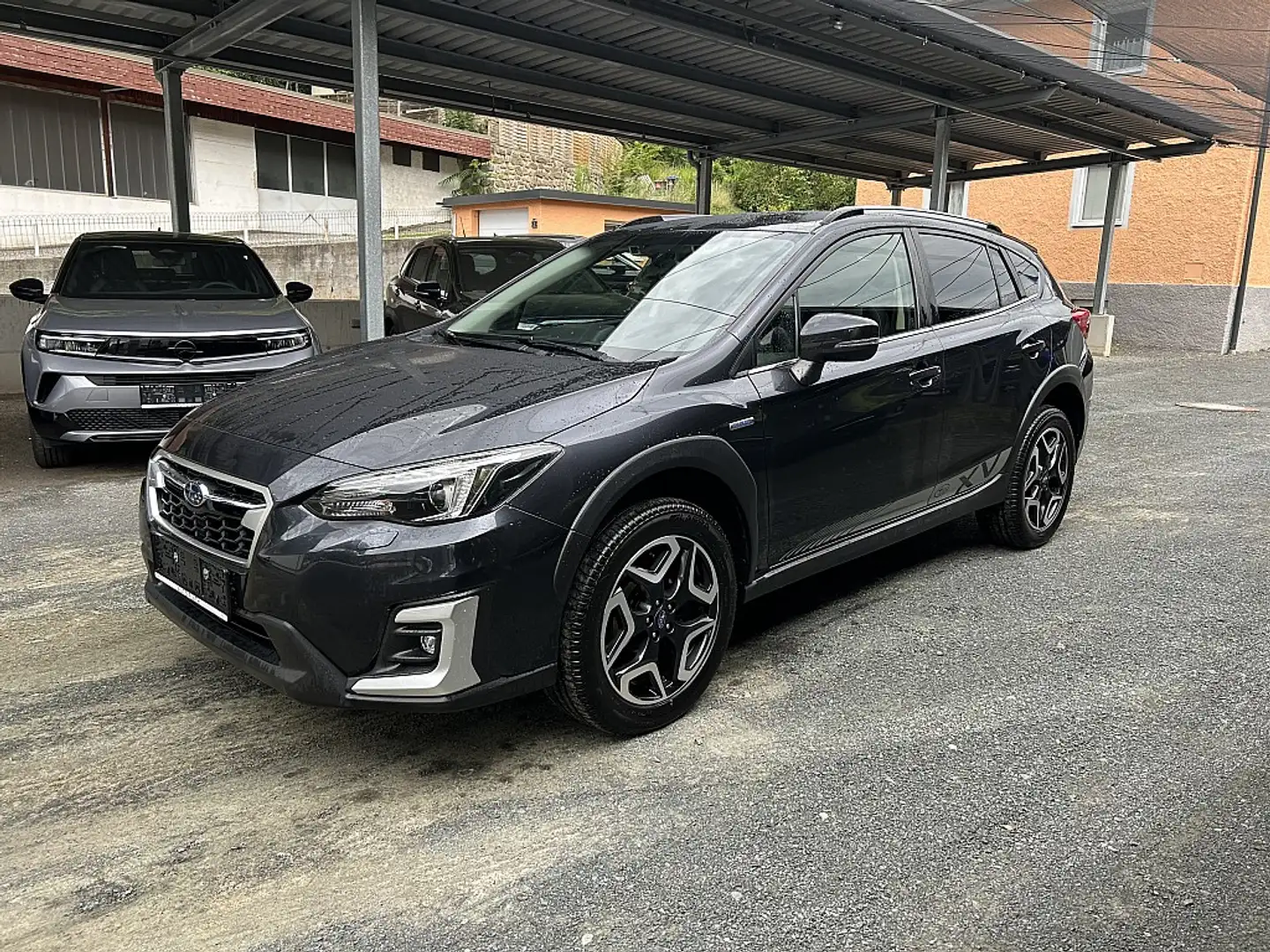 Subaru XV 2,0i e-Boxer CVT Style Allrad Aut. Grau - 1