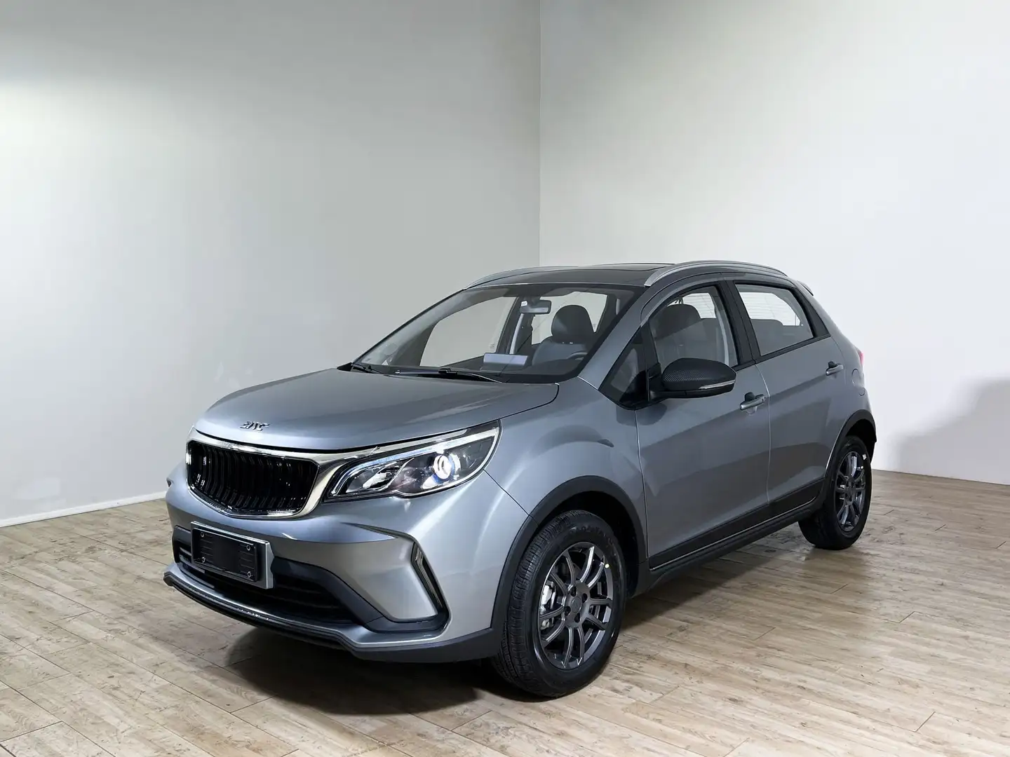 EMC Wave 2 1.5 CVT GPL Grau - 1