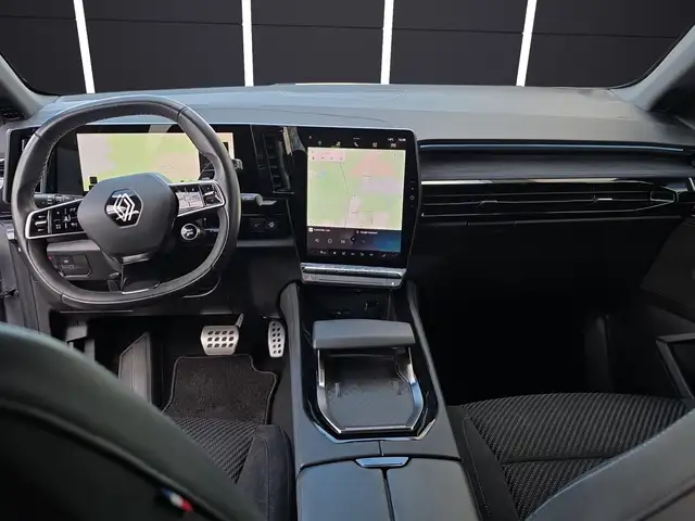 Renault Austral view 11