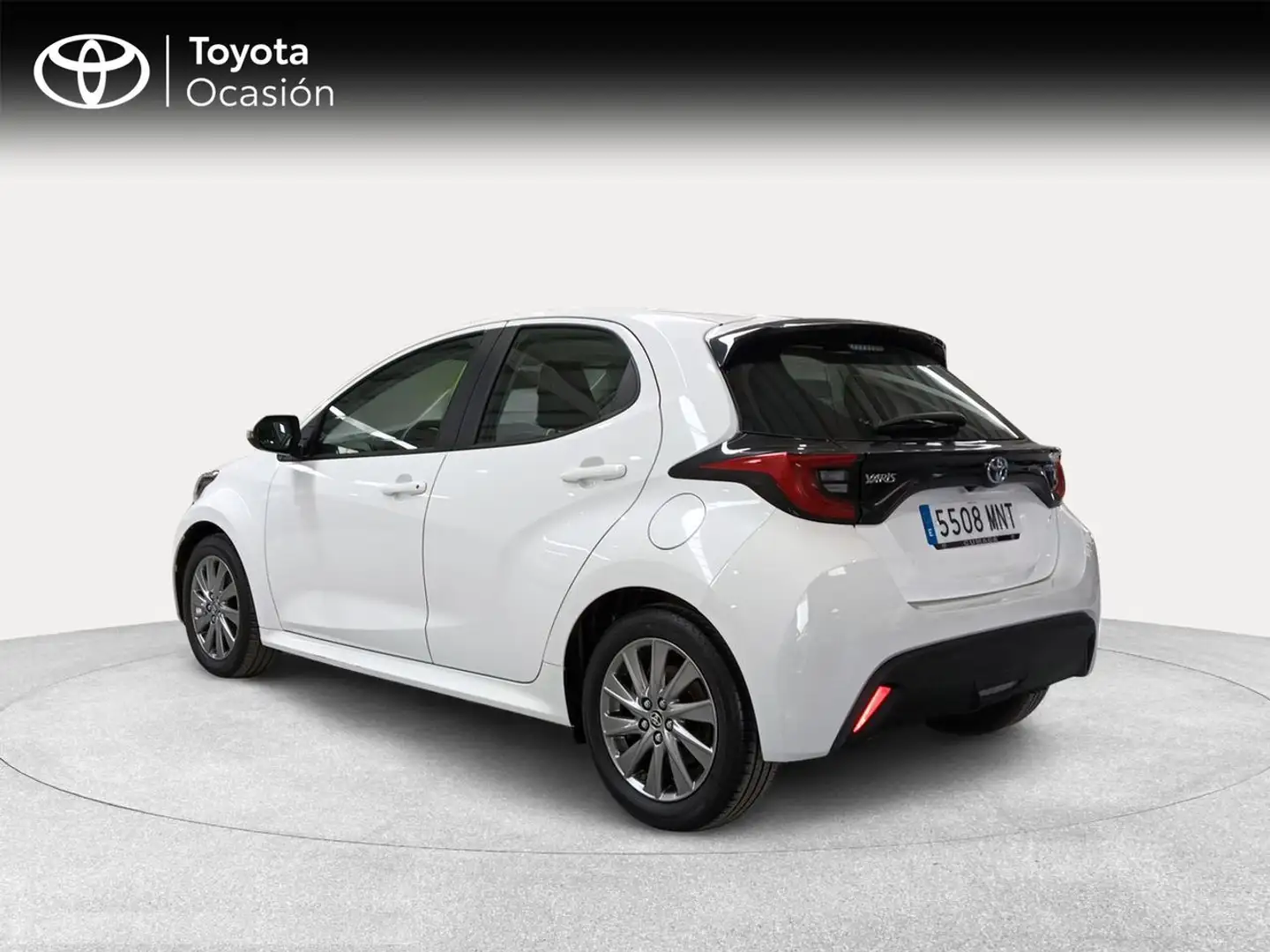 Toyota Yaris 1.5 120H Active Tech Blanc - 2