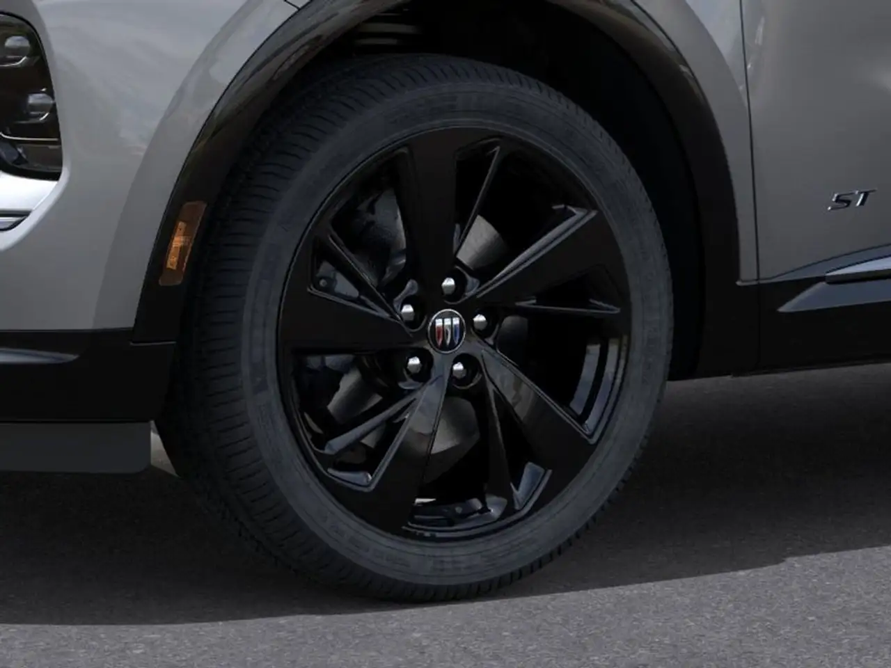 Buick Envision photo Buick Envision