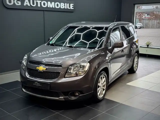 Chevrolet Orlando 2.0 LTZ MT*NAVI*TEMPOMAT*PDC*AHK*1.HAND