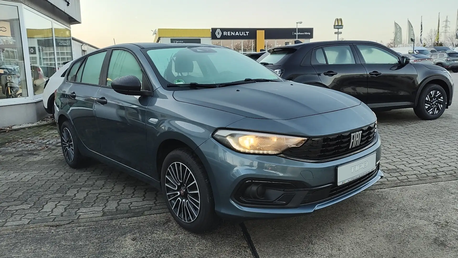 Fiat Tipo 1,5 GSE Automatik Klimaatm., Tech Paket Blau - 2