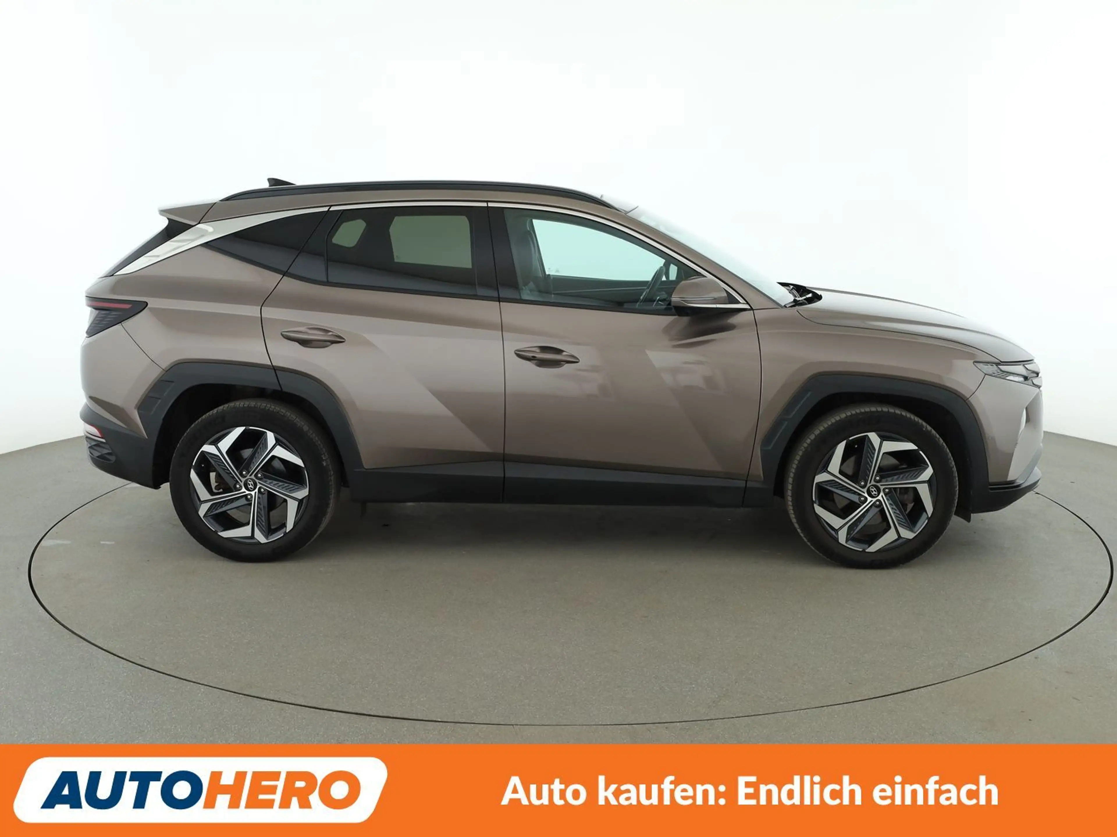 Hyundai TUCSON 1.6 T-GDI Hybrid Trend 2WD Aut*NAVI*LED*ACC*CAM* — photo 7