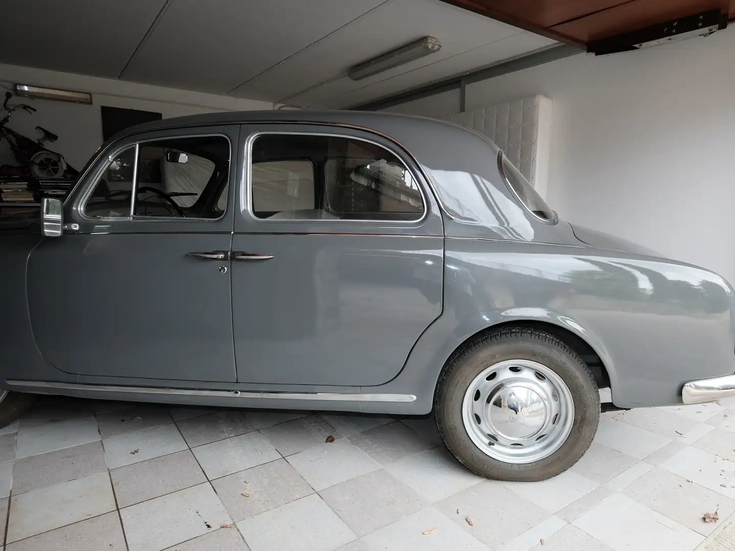 Lancia Appia 2° serie Gri - 2