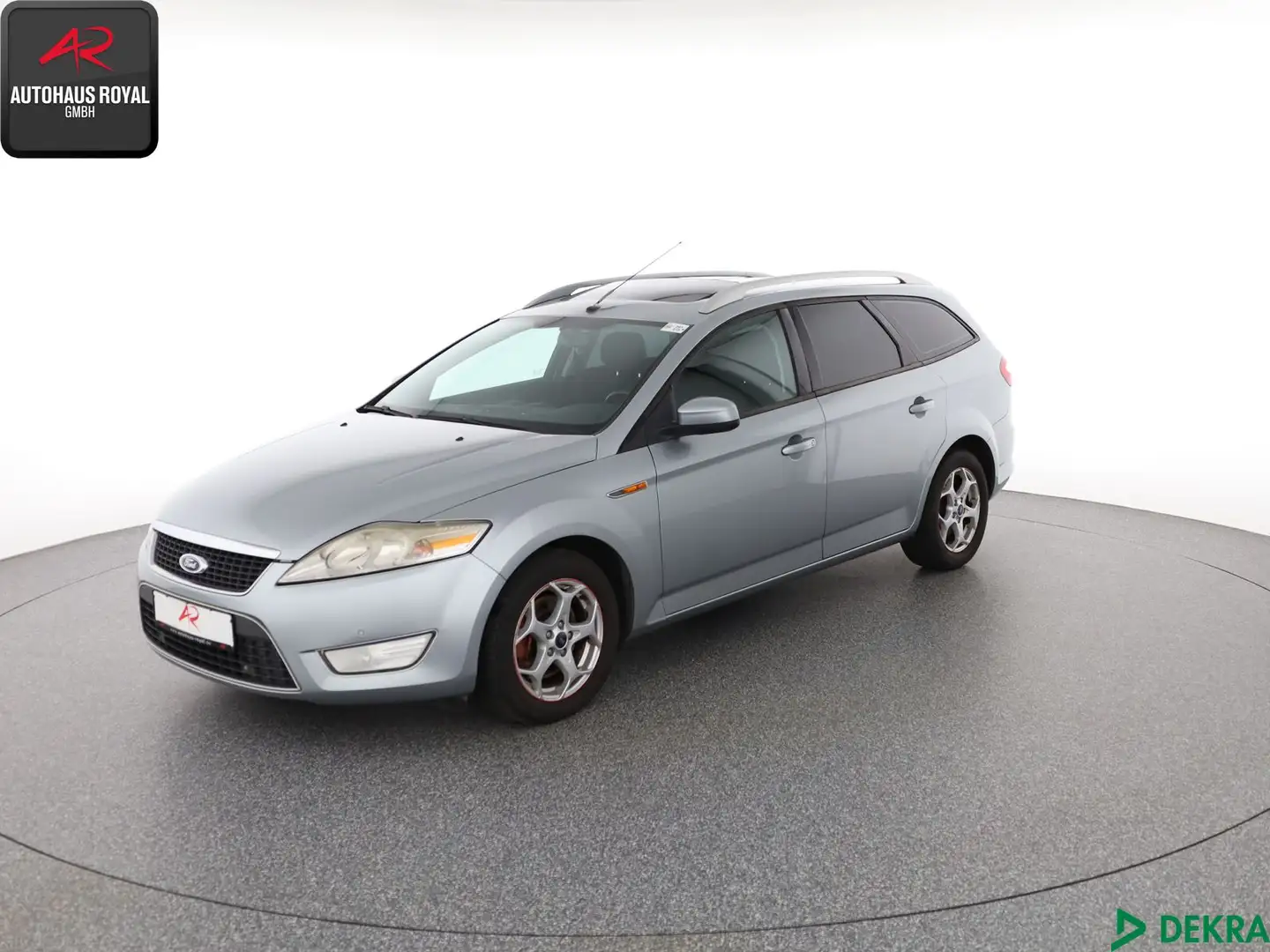 Ford Mondeo Mondeo Turnier 2.0 Diesel METALLIC,GLASDACH,AHK Silber - 1