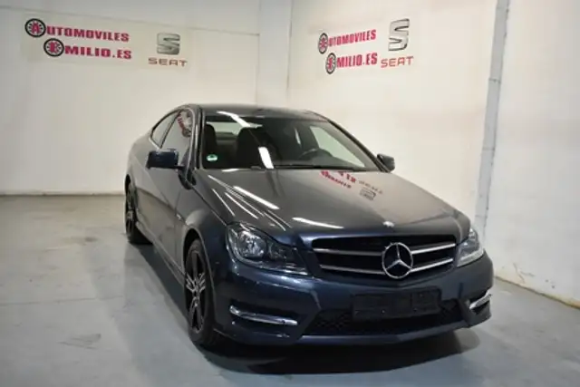 Mercedes-Benz MERCEDES-BENZ Clase C Deportivo  Manual de 3 Puert