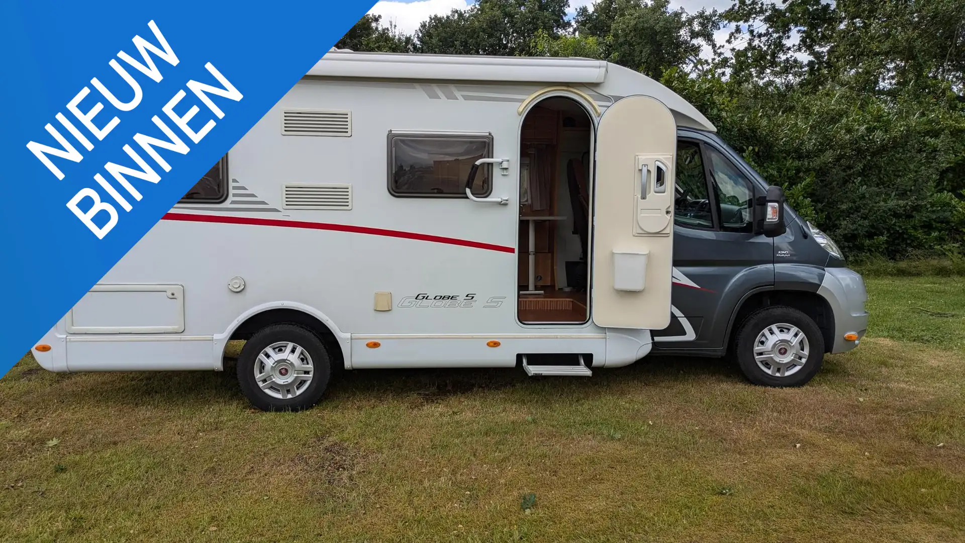 Dethleffs Globe S-T 587 Camper half integraal Blanc - 1
