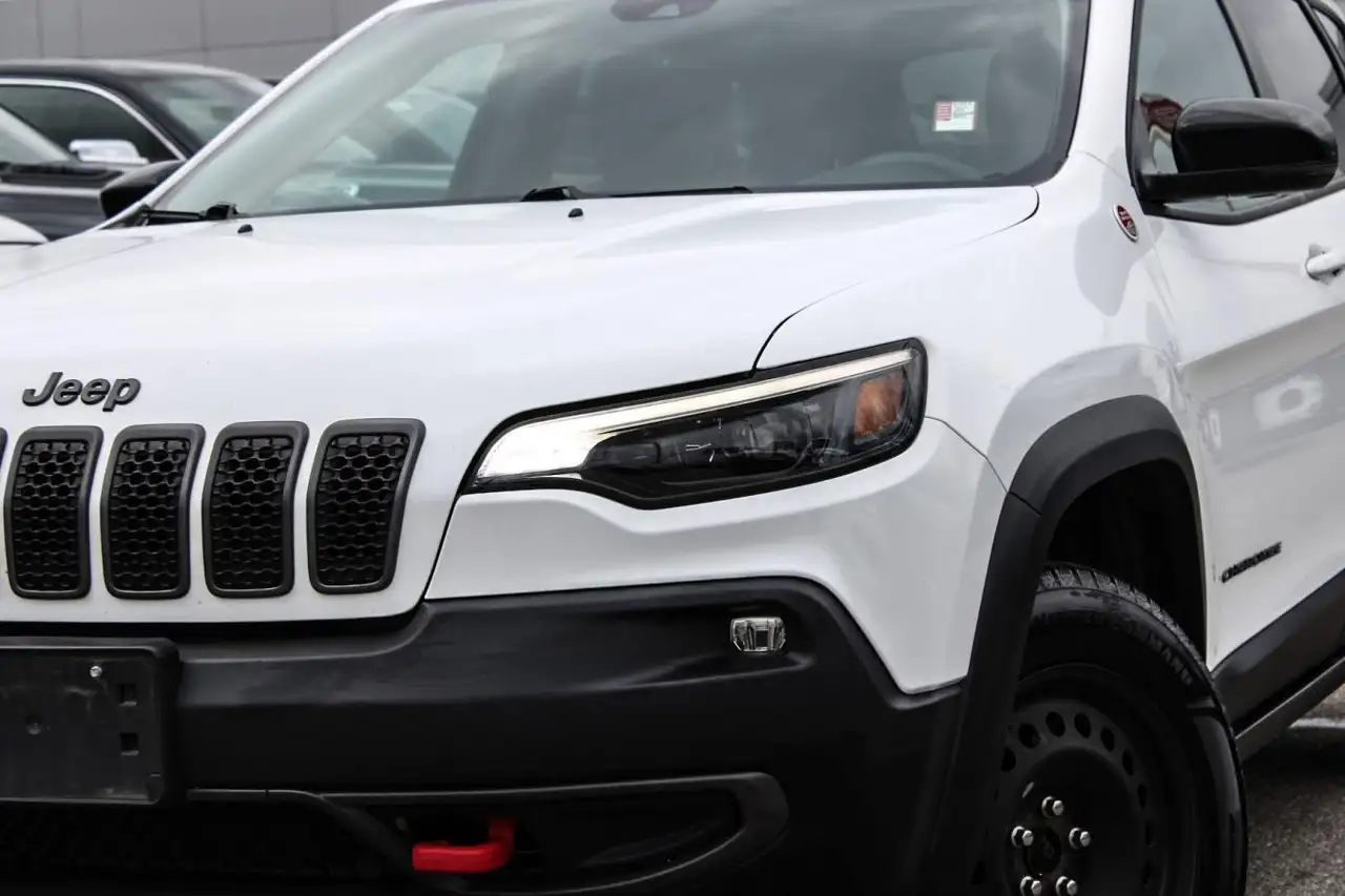 Jeep Cherokee снимка Jeep Cherokee