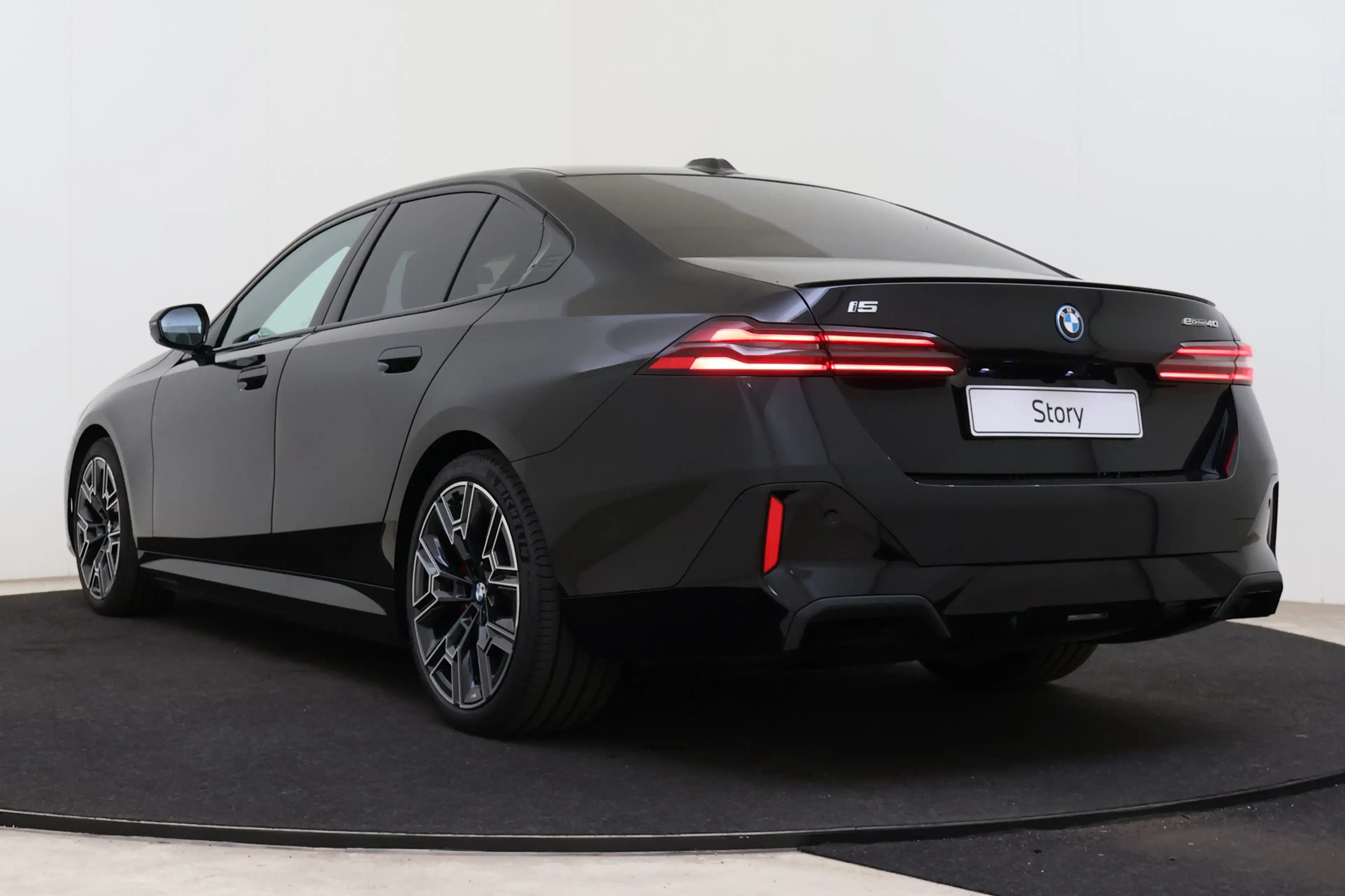BMW i5 eDrive40 M Sport / Stoelverwarming / Achteruitrijc — photo 15