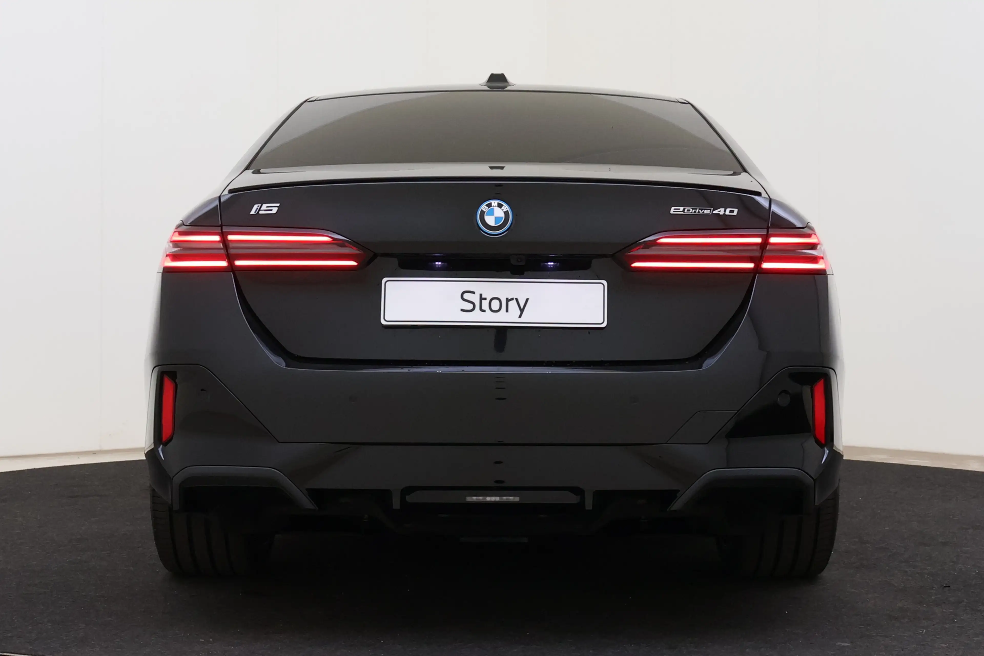 BMW i5 eDrive40 M Sport / Stoelverwarming / Achteruitrijc — photo 5